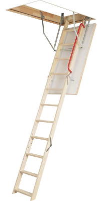 Installer un escalier escamotable dans un plafond en solivage bois
